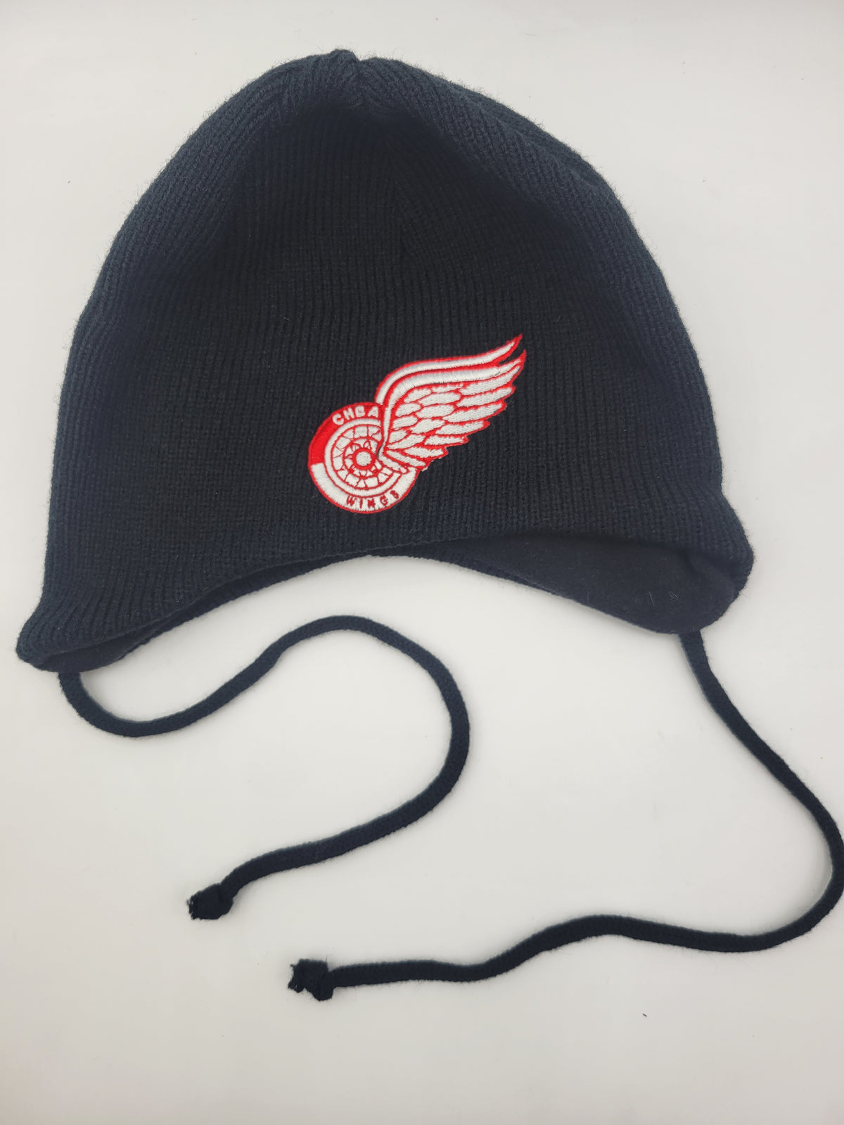 Retro CH Wings Fleece Helmet Toque